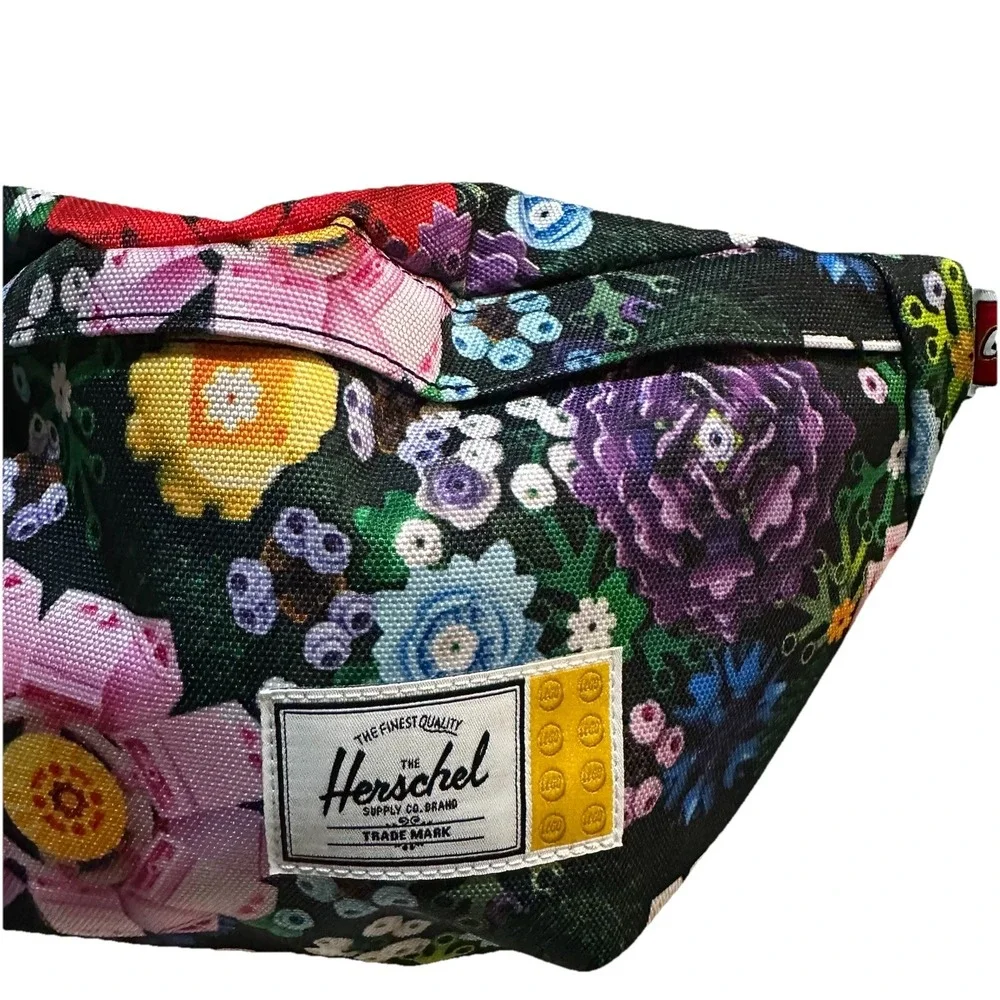 NWT Botanical Collection LEGO Herschel CLASSIC HIP PACK‎ /GARDEN FLORAL.